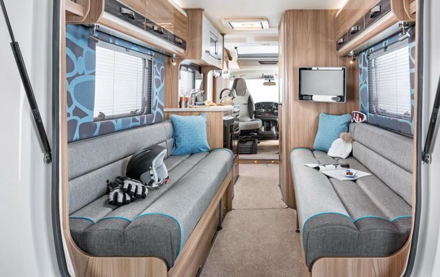 Интерьер Swift Motorhomes Rio 320 2015 года  (фото 10 из 11)